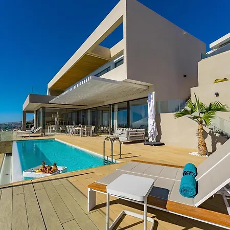Serenity Heights - Luxury Concierge Services * Адехе