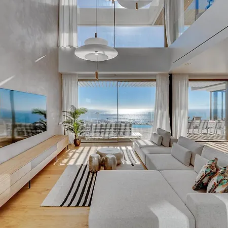 Serenity Heights - Luxury Concierge Services Вилла
