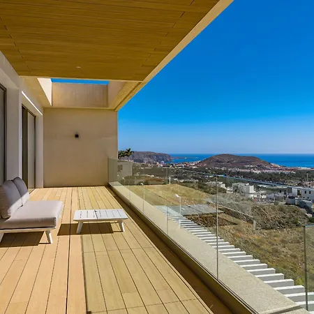 Вилла Serenity Heights - Luxury Concierge Services Адехе