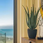 Serenity Heights - Luxury Concierge Services Vila *