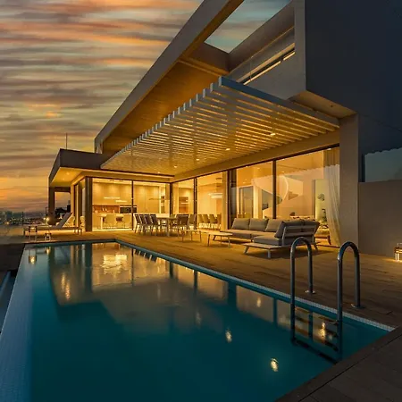 וילה Serenity Heights - Luxury Concierge Services