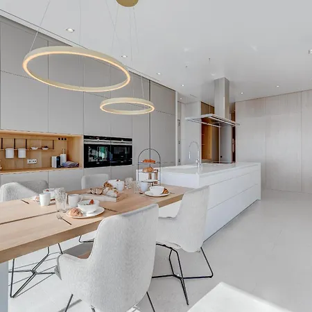 빌라 Serenity Heights - Luxury Concierge Services *