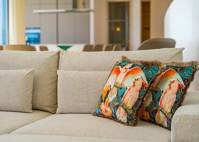 Serenity Heights - Luxury Concierge Services فيلة أذيخي