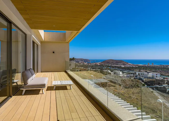 فيلة Serenity Heights - Luxury Concierge Services أذيخي